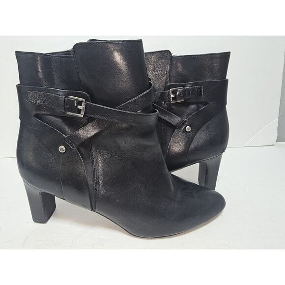 Lauren Ralph Lauren Women's Laurie Black Leather Side Zip Ankle Booties Sz 7.5B - Picture 1 of 8